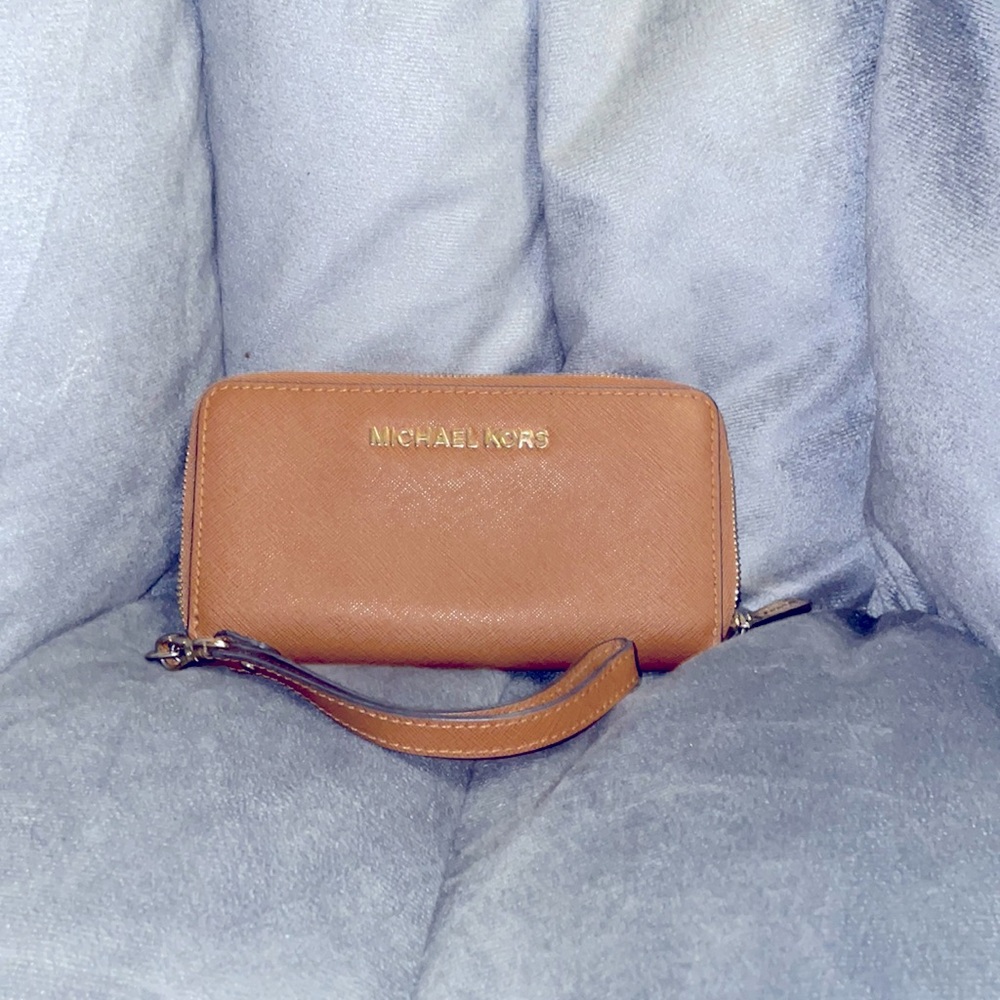 Large brown with gold tone 100% leather Michael Kors